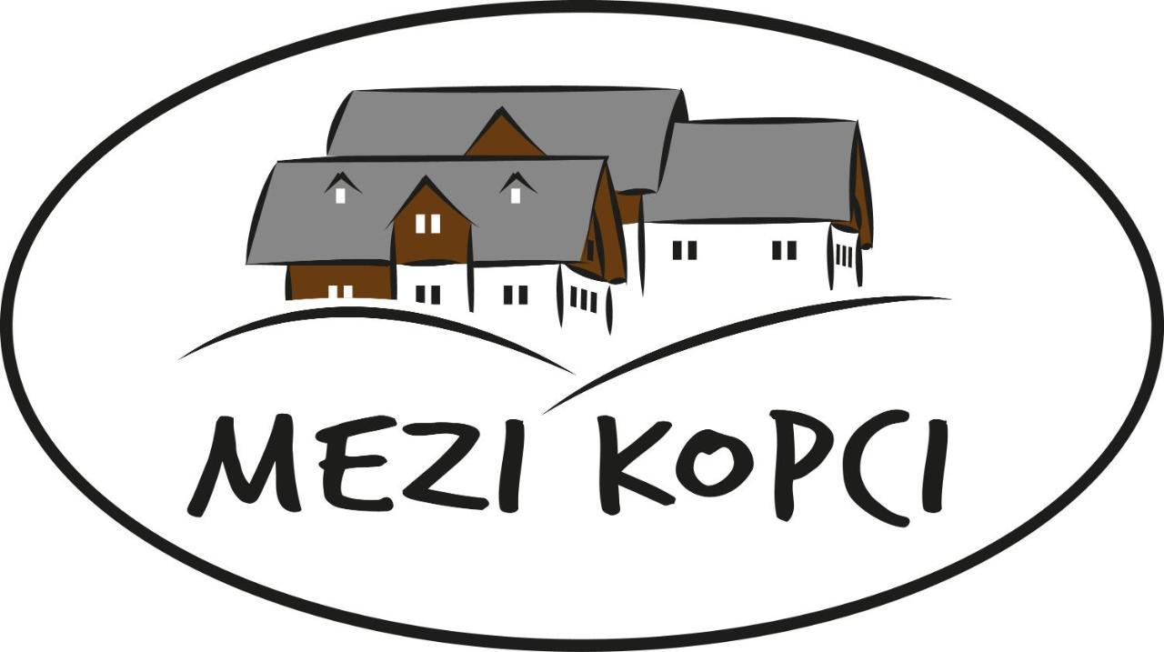 Apartman Mezi Kopci - Mid Hills Apartment Roudnice 外观 照片