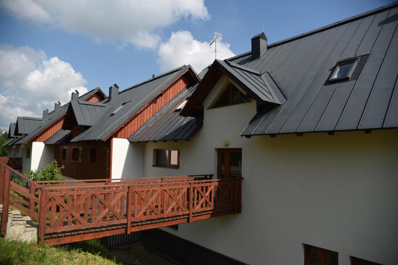 Apartman Mezi Kopci - Mid Hills Apartment Roudnice 外观 照片